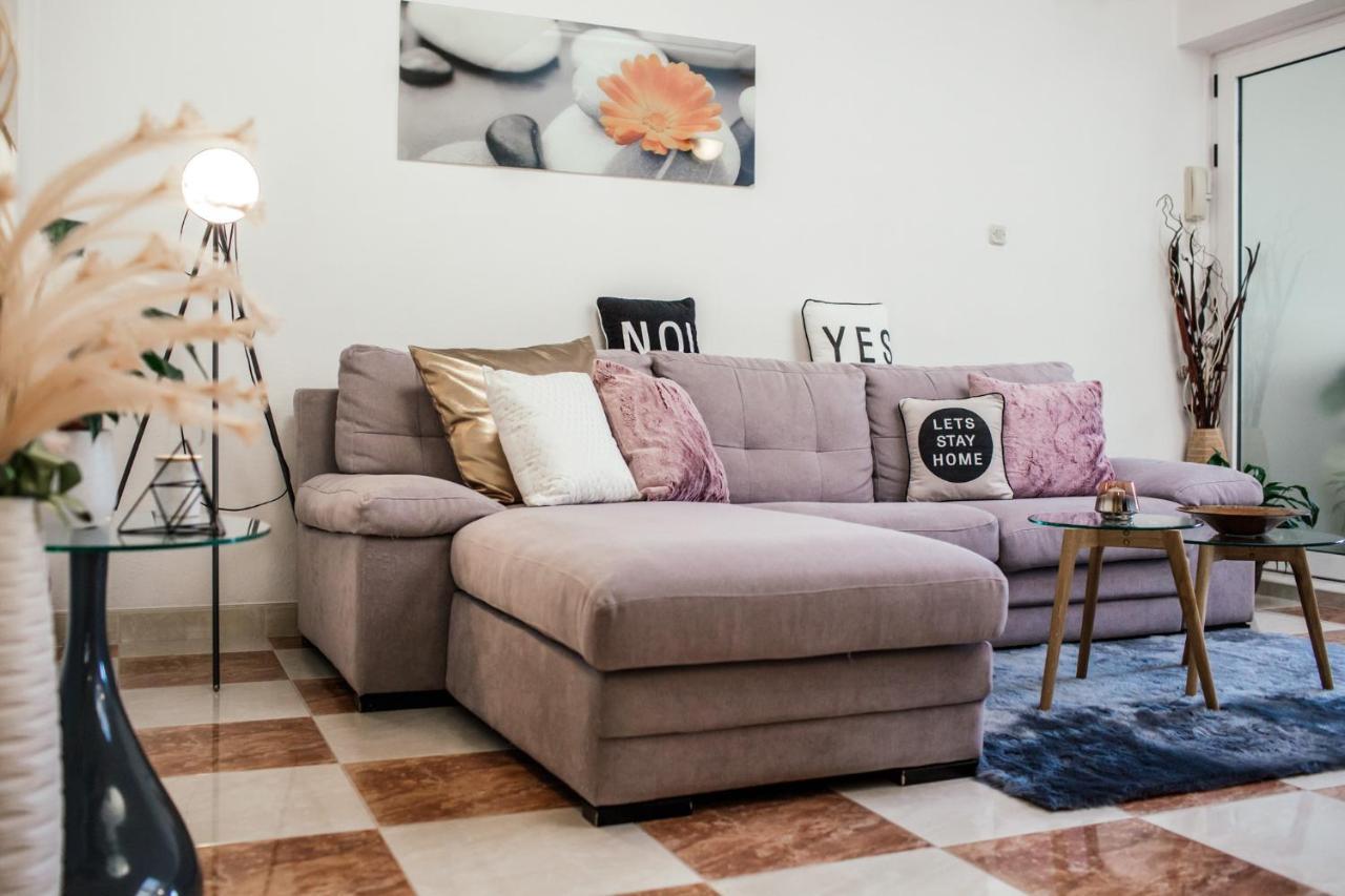 Apartment Nora Makarska